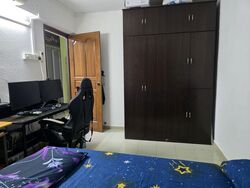 Blk 242 Gombak View (Bukit Batok), HDB 3 Rooms #613686811